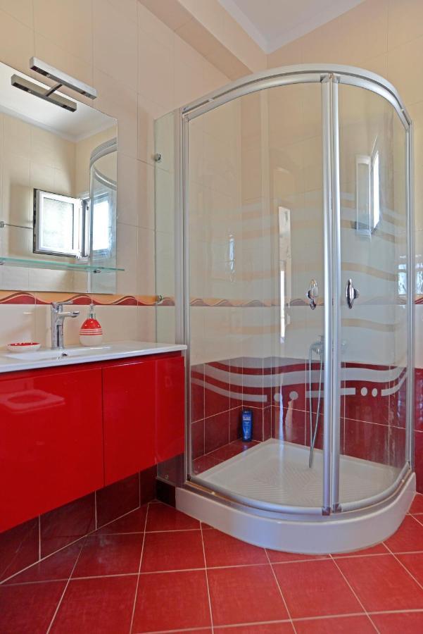 Villa Konstantinos 6 Bedrooms Aegina Eksteriør bilde